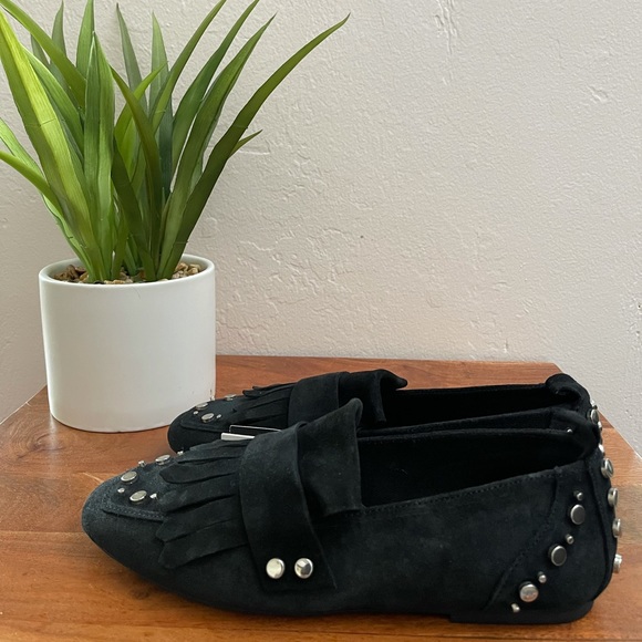 Zara Shoes - STUDDED LEATHER LOAFERS